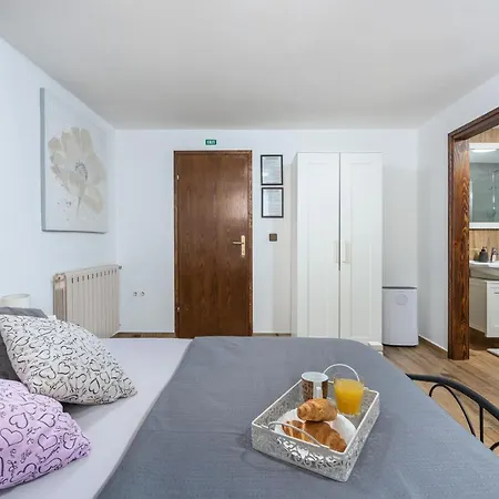 Apartman Ariana