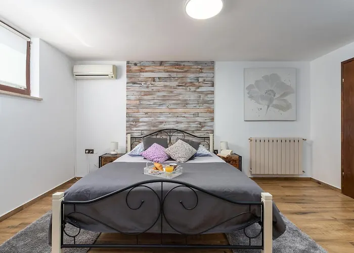 Apartamento Ariana *