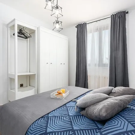 Ariana Apartment